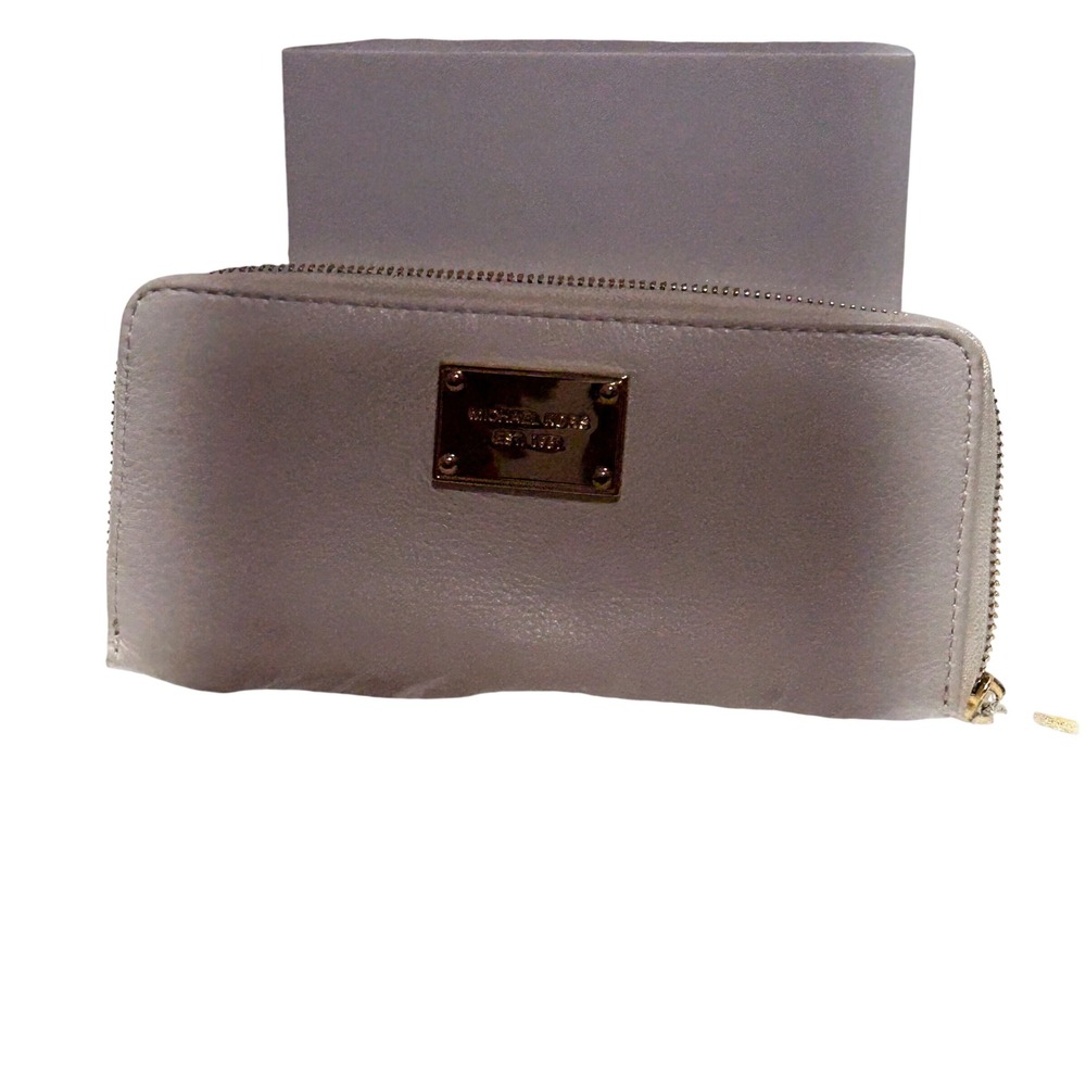 Michael Kors Zip Around Wallet Light Beige Leather Gold Tone Hardware